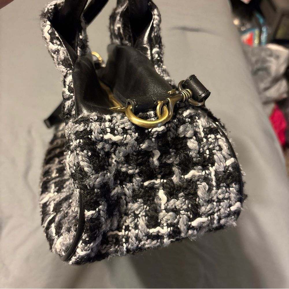 Patricia Nash Linley Black and White Tweed Shoulder Bag with op handles - Picture 5 of 9
